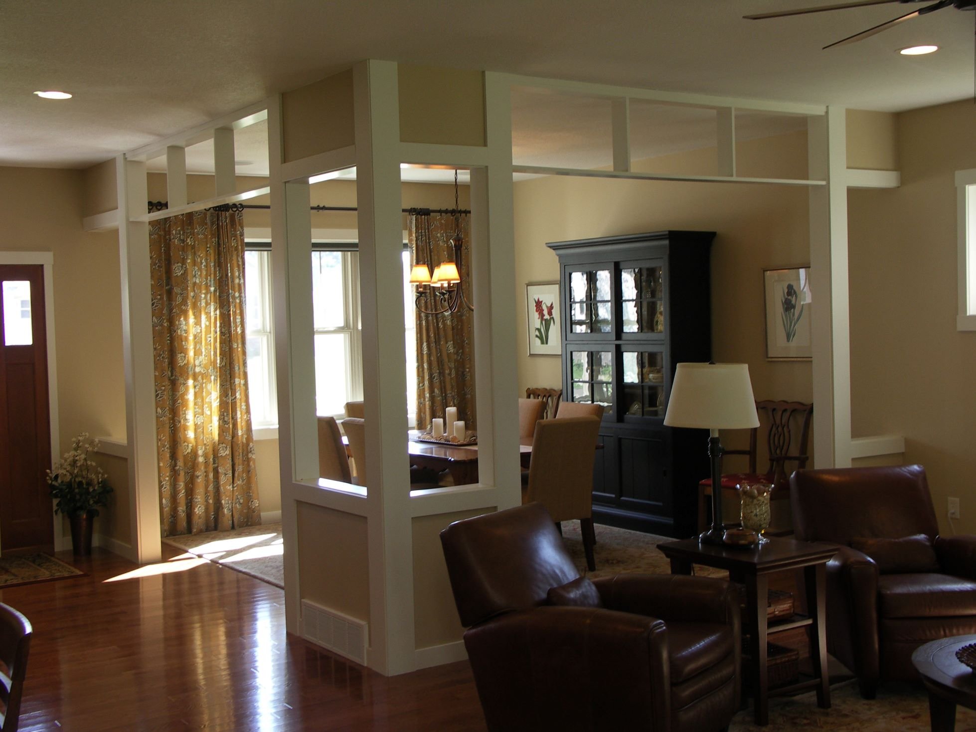Dining Columns