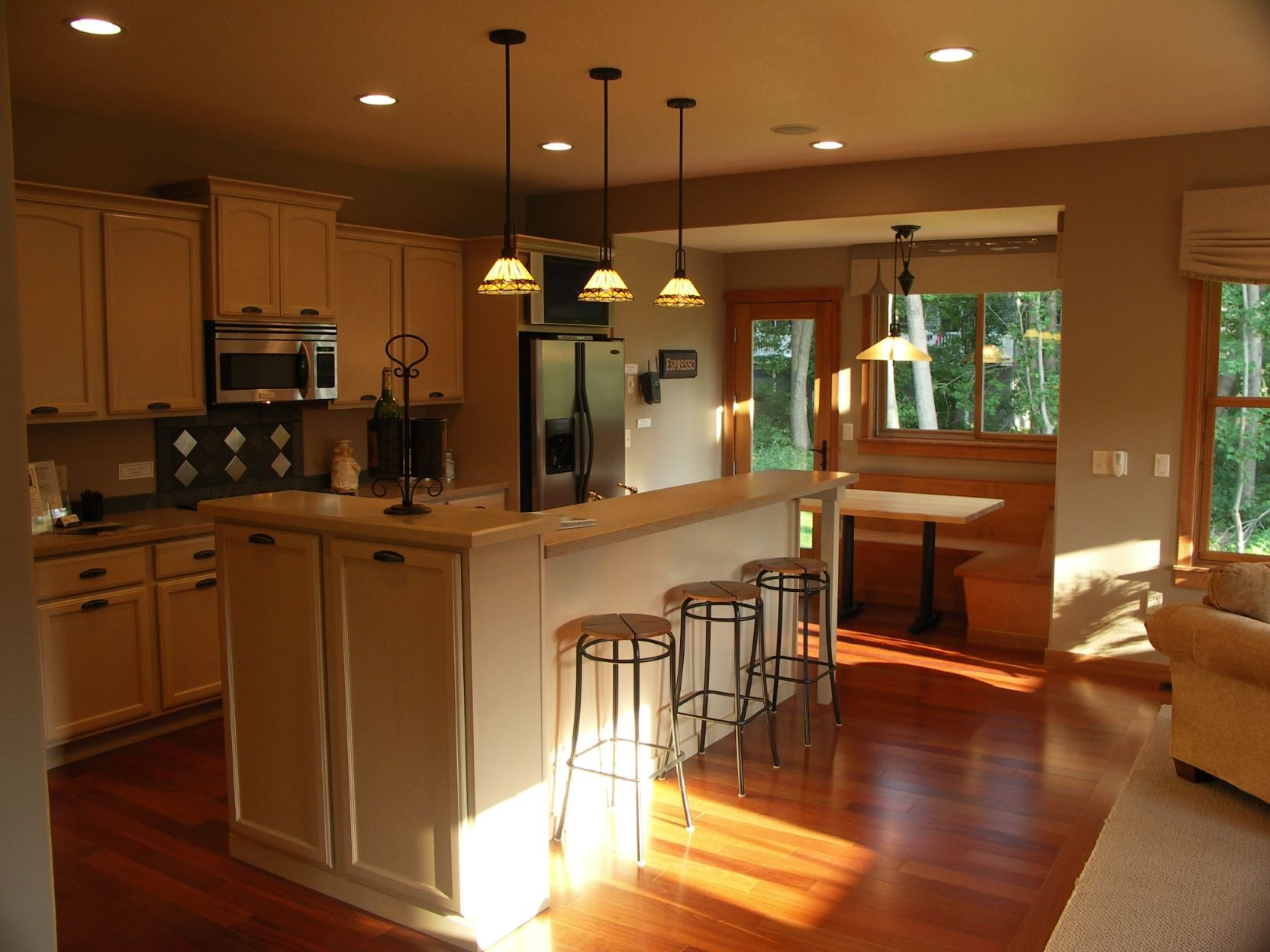 Craftsman-3321 Kitchen
