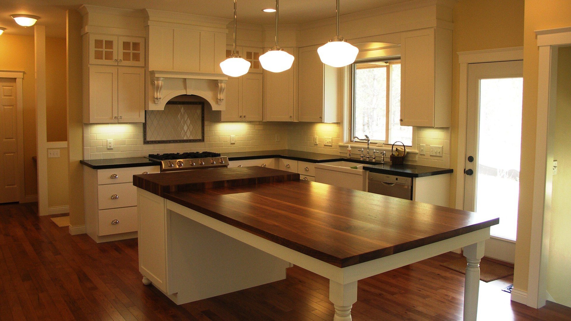 Farmhouse-Kitchen-1