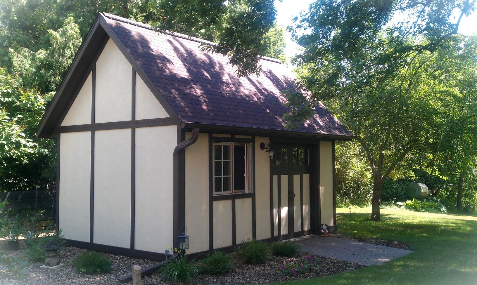 Tudor-Shed